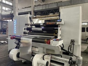 Unidad de desenrollado sin eje para carga automática